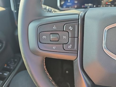 Used 2026 GMC Sierra 2500 AT4 w/ AT4 Premium Plus Package AWD/4WD image 17