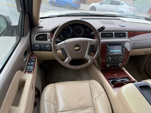 Used 2014 Chevrolet Tahoe LTZ image 14