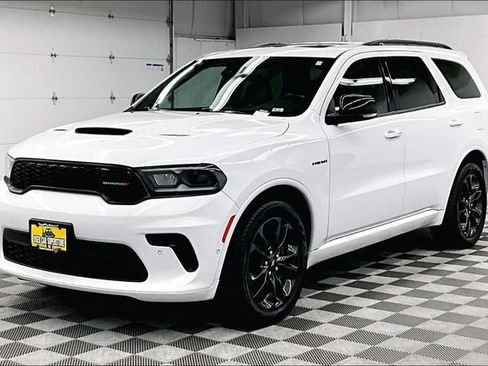Used 2024 Dodge Durango R/T w/ Blacktop Package AWD/4WD image 12