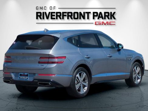 Used 2023 Genesis GV80 3.5T w/ Advanced Package AWD/4WD image 3