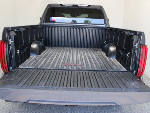 Used 2024 Toyota Tundra SR5 w/ SR5 Premium Package AWD/4WD image 32