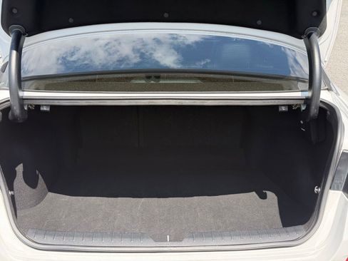 Used 2019 Kia Optima S FWD image 12