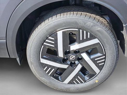 New 2026 Nissan Kicks SV image 9