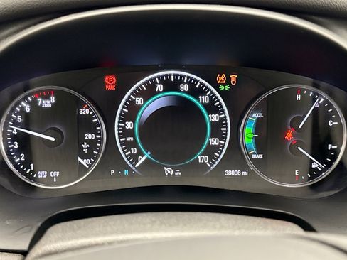 Used 2018 Buick LaCrosse Essence image 13