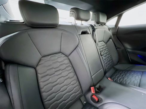 Used 2023 Audi e-tron GT Premium Plus w/ Performance Package image 28