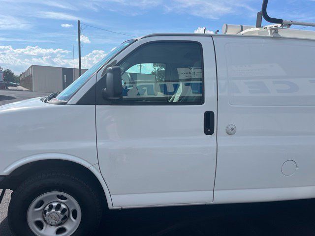 Used 2012 Chevrolet Express 2500 RWD image 6