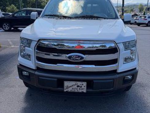 Used 2015 Ford F150 Lariat w/ Equipment Group 501A Mid AWD/4WD image 3