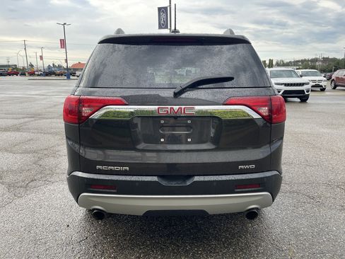 Used 2017 GMC Acadia SLE w/ Driver Alert Package I AWD/4WD image 5