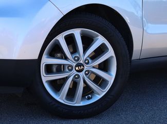 Used 2017 Kia Soul + video 2