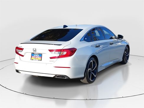 Used 2022 Honda Accord Sport image 5