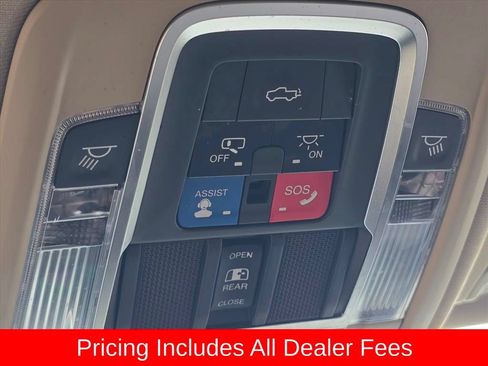 Used 2019 RAM 1500 Laramie RWD image 21