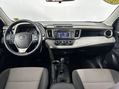 Used 2014 Toyota RAV4 LE AWD/4WD image 11