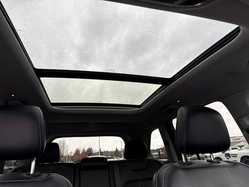 Used 2024 Jeep Grand Cherokee Limited 4xe image 26