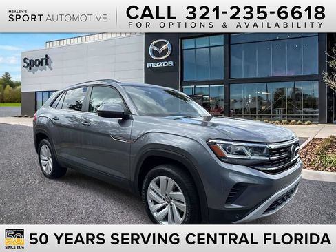 Used 2022 Volkswagen Atlas Cross Sport SE FWD image 1