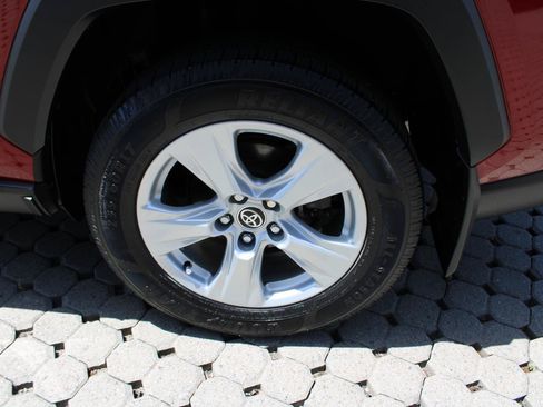 Used 2020 Toyota RAV4 LE w/ All Weather Liner Package AWD/4WD image 15