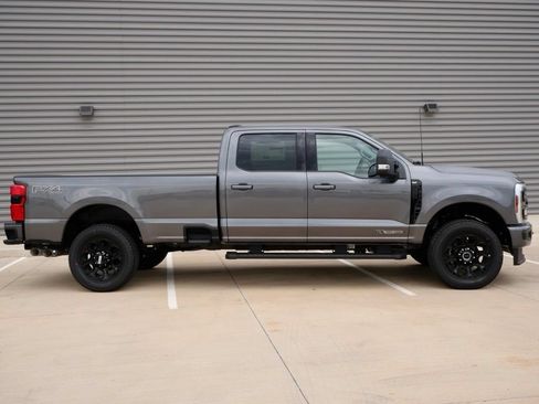 New 2026 Ford F350 XLT w/ XLT Premium Package AWD/4WD image 2