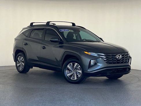 Used 2022 Hyundai Tucson Blue w/ Cargo Package AWD/4WD image 39