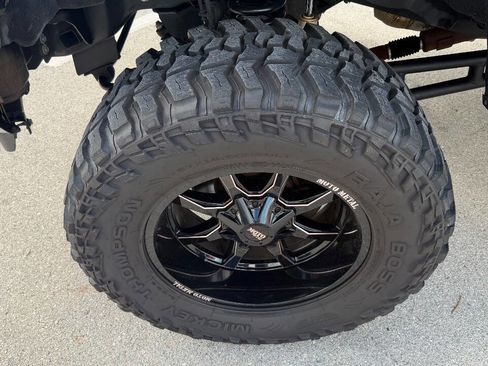 Used 2021 Ford F350 XL w/ Power Equipment Group image 24