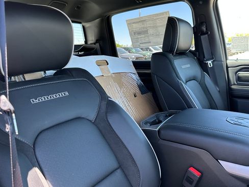 New 2026 RAM 1500 Laramie AWD/4WD image 16