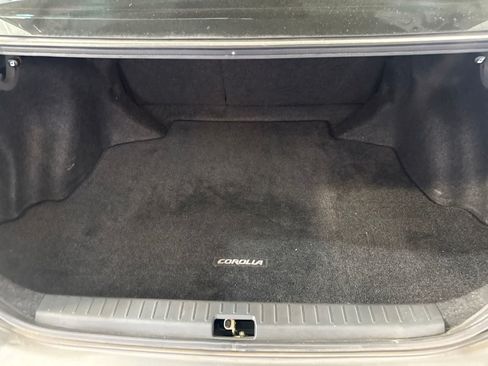 Used 2005 Toyota Corolla S FWD image 16