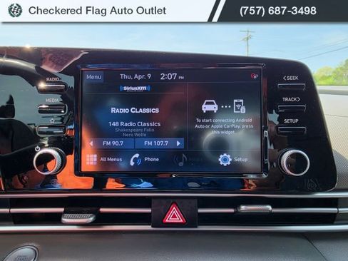 Used 2022 Hyundai Elantra SEL w/ Convenience Package FWD image 30