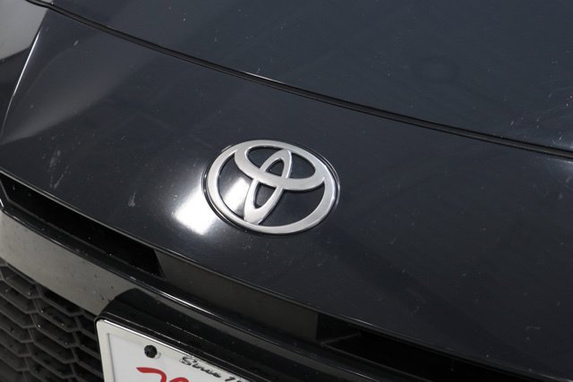 Used 2025 Toyota Camry SE FWD image 10