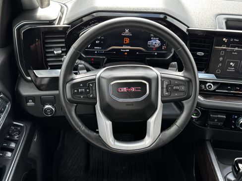 Used 2024 GMC Sierra 1500 SLT RWD image 15