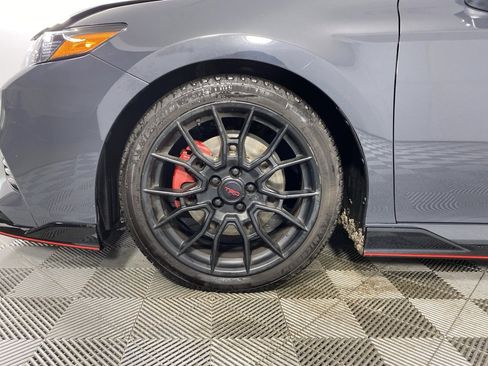 Used 2023 Toyota Camry XSE image 7