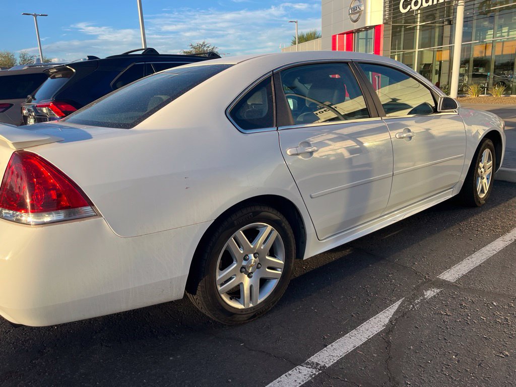 Used 2012 Chevrolet Impala LT FWD image 4