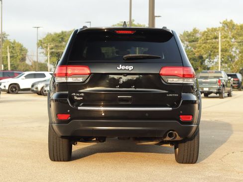 Used 2017 Jeep Grand Cherokee Limited w/ Luxury Group II AWD/4WD image 6
