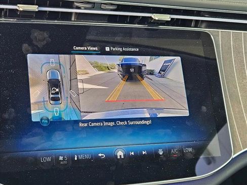 Used 2025 Mercedes-Benz E 350 4MATIC Sedan image 12