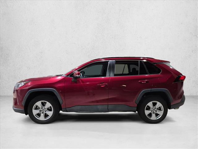 Used 2021 Toyota RAV4 XLE w/ Convenience Package FWD image 8