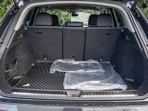 New 2025 Audi Q5 Premium image 28