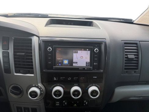 Used 2015 Toyota Sequoia SR5 image 8