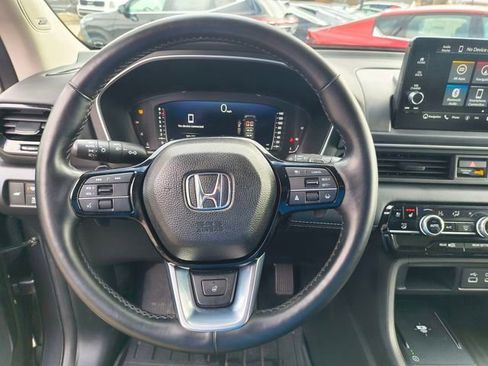 Used 2023 Honda Pilot Elite image 18