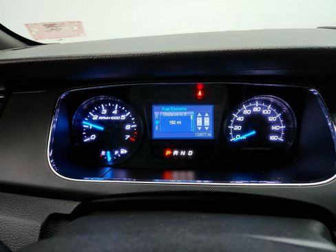 Used 2017 Ford Taurus SEL AWD/4WD image 15