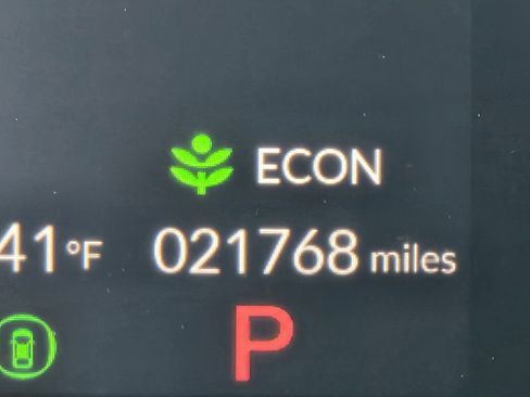 Used 2025 Honda Civic Sport image 28