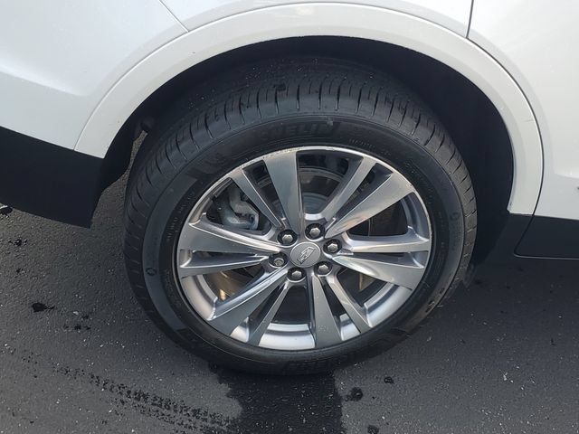 Certified 2024 Cadillac XT5 Premium Luxury w/ LPO, Floor Liner Package AWD/4WD image 6