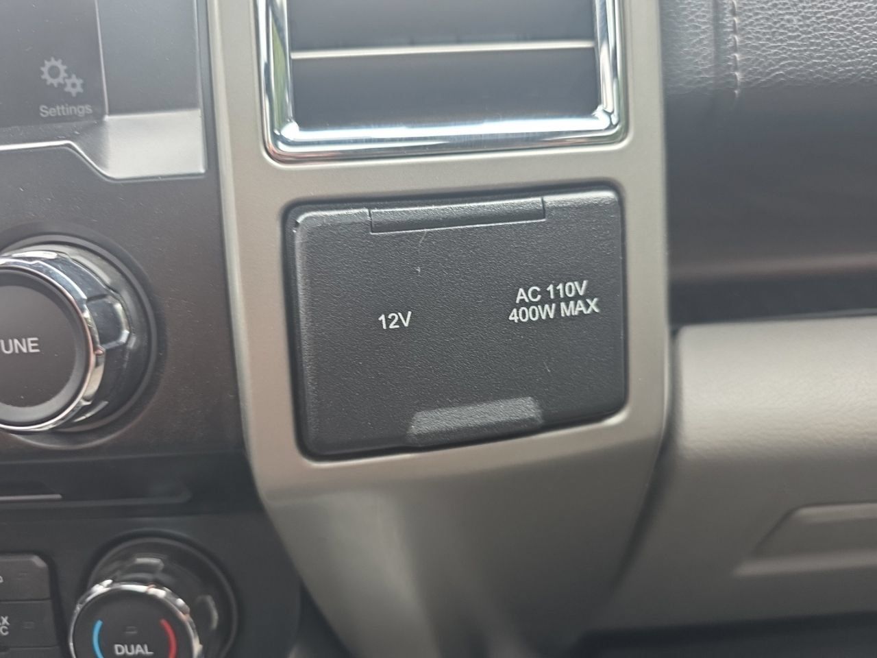 Used 2016 Ford F150 Lariat AWD/4WD image 28