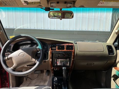 Used 1998 Toyota 4Runner Limited AWD/4WD image 34