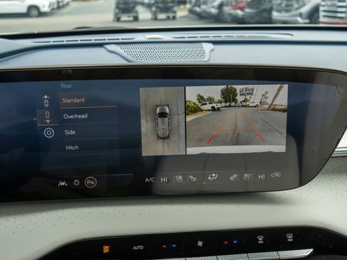 New 2026 Buick Enclave Avenir w/ Super Cruise Package image 17