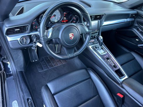 Used 2015 Porsche 911 Carrera 4S image 13