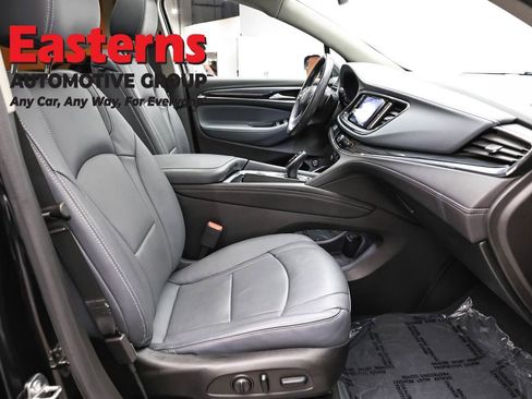 Used 2021 Buick Enclave Essence w/ Sport Touring Edition AWD/4WD image 25