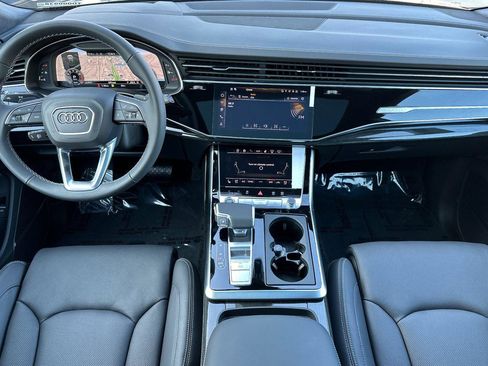 New 2026 Audi Q8 Prestige image 12