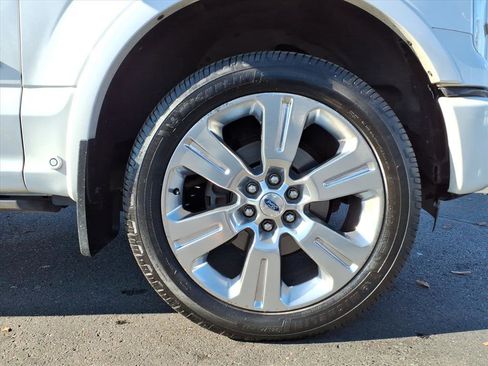 Used 2016 Ford F150 Limited w/ Trailer Tow Package image 9