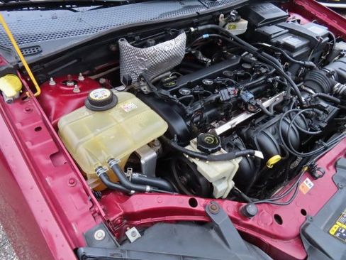 Used 2007 Ford Focus SE image 28