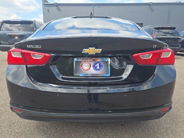Used 2018 Chevrolet Malibu LT w/ Driver Confidence Package FWD image 23