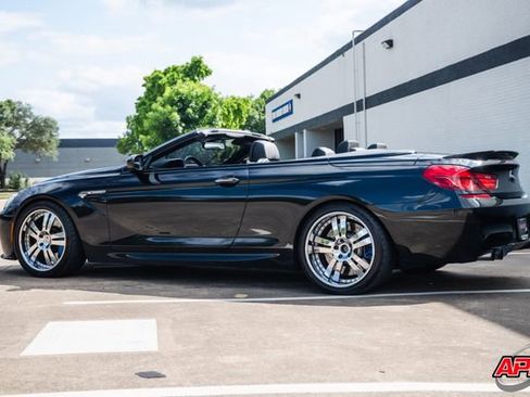 Used 2013 BMW M6 Convertible RWD image 46