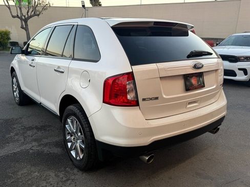 Used 2011 Ford Edge SEL w/ 202A Rapid Spec Order Code image 9