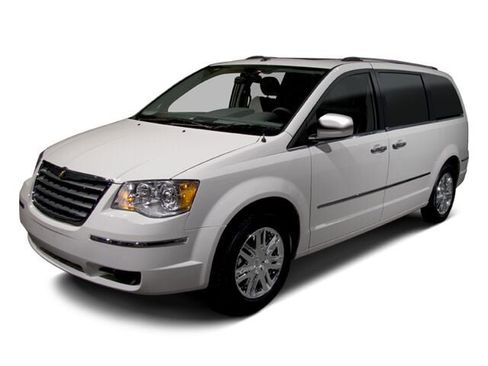 Used 2010 Chrysler Town & Country Touring image 2